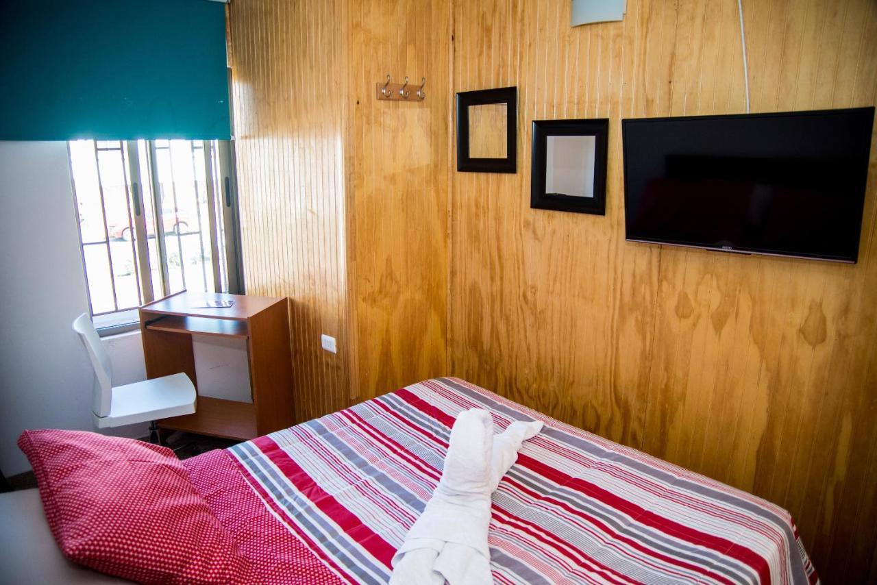 Hostal Los Carrera Concepción Esterno foto